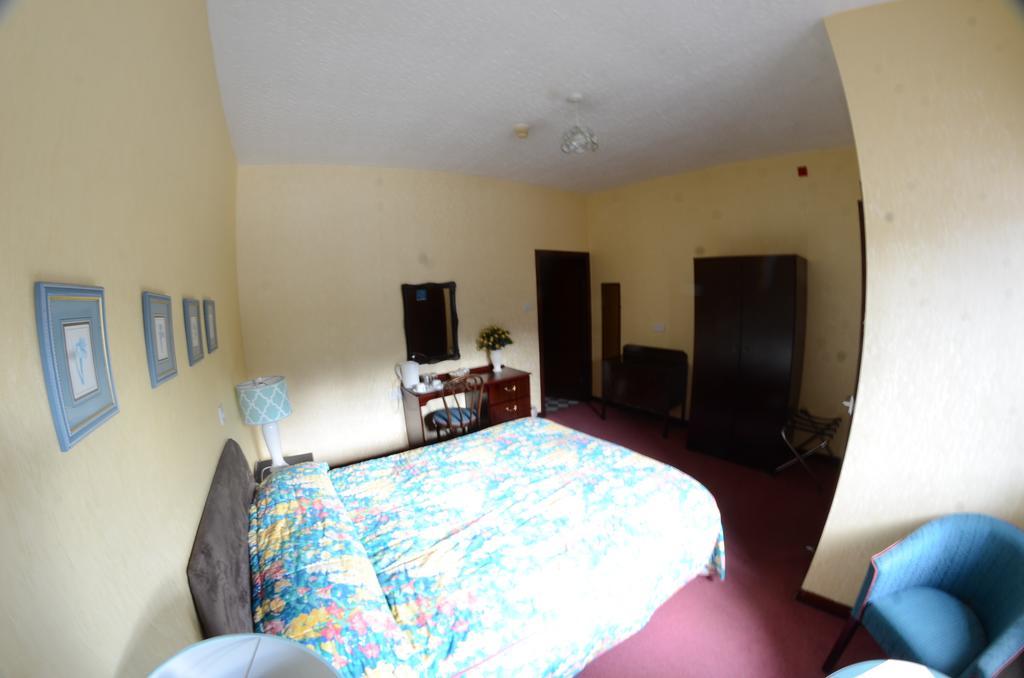 Achilty Guest House Contin Δωμάτιο φωτογραφία